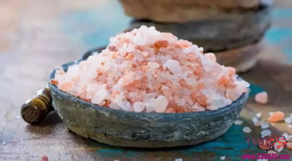 岩盐:三块钱一斤没人要，出口到日本三万一斤遭疯抢